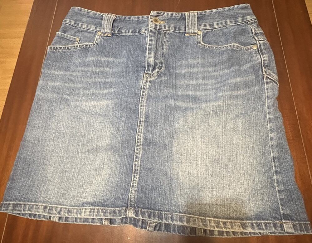 American Eagle jean skirt 12